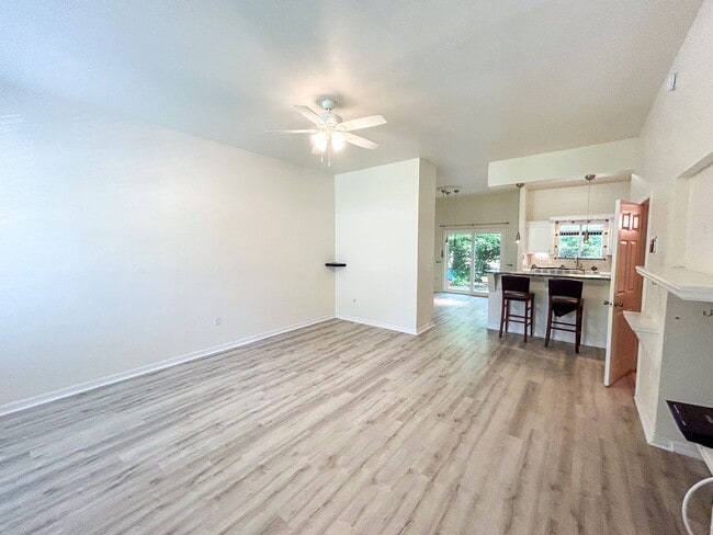 Building Photo - 5283 SW 97th Way