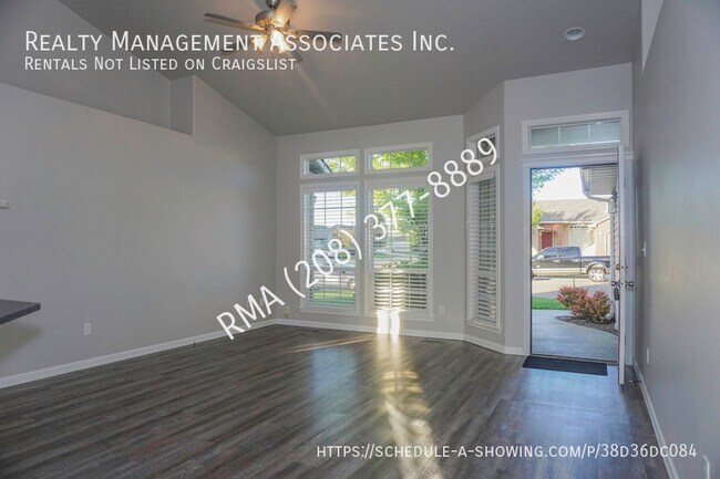 Foto del edificio - Amazing 3 Bedroom Home in East Nampa