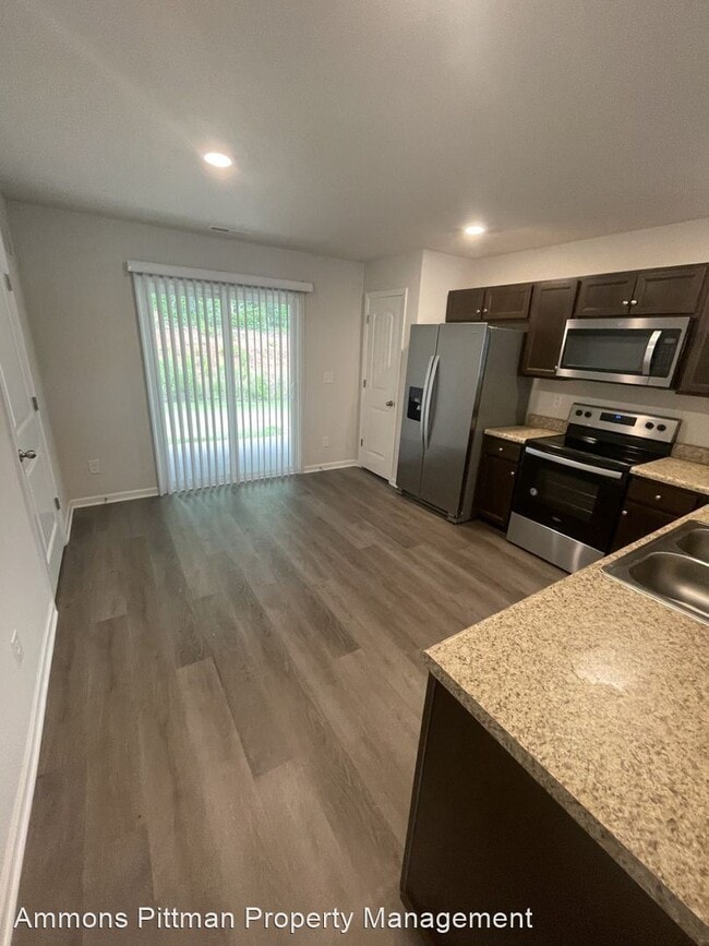 Building Photo - 2 br, 2.5 bath House - 2020 Wiggins Village