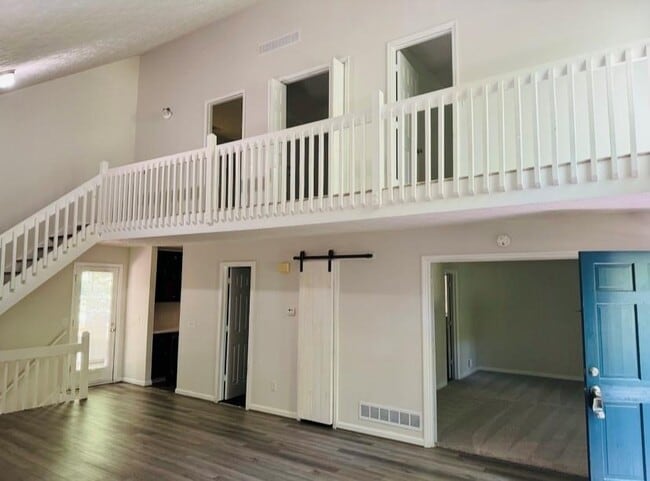 Building Photo - 4870 Wade Valley Way