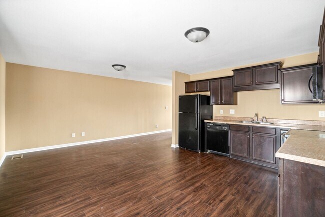 Foto del edificio - 1719 Thistlewood Dr