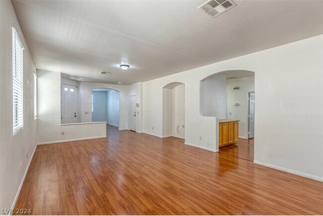 Foto del edificio - 9279 Easton Hills Ct