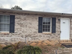 Building Photo - 4683 Grassy Creek Rd