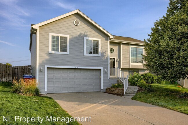 Building Photo - 3 br, 2 bath House - 16834 Browne Cir.