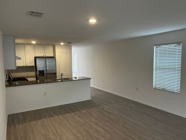 Photo - VIDA Subdivison - 4bed 2 bath Home