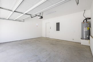 Building Photo - 9939 Schramm St