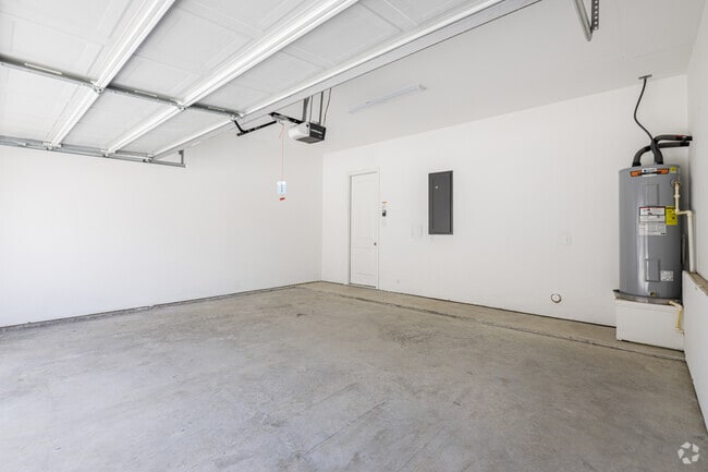 Building Photo - 9939 Schramm St
