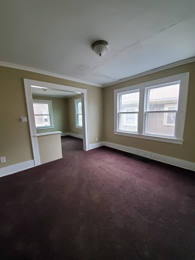 Building Photo - 58 Cummings Street