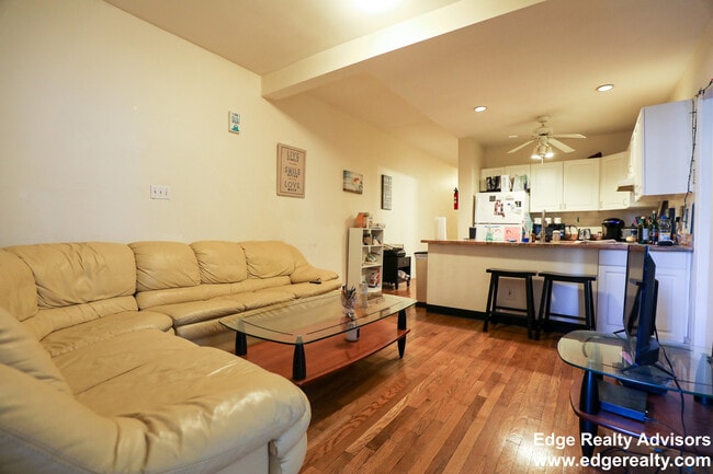 Foto del edificio - 74 Egmont St