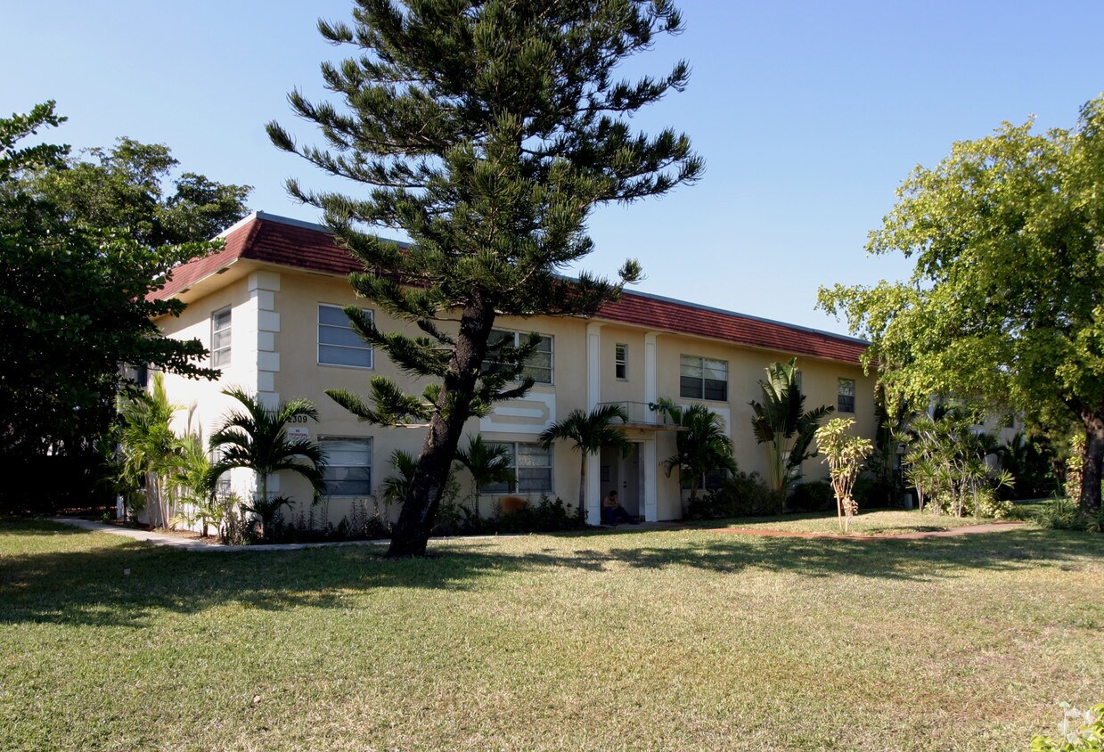 Building Photo - Selberg Apartments