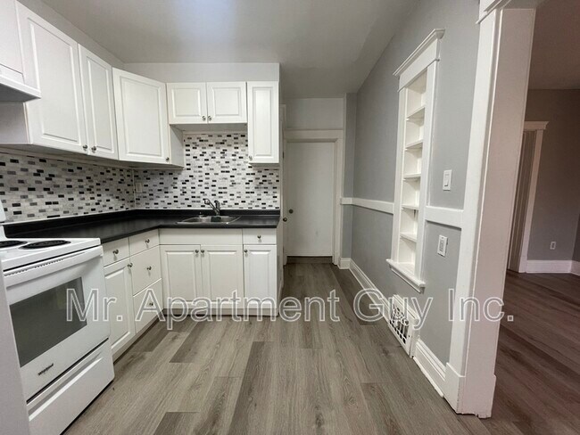 Photo du bâtiment - 151 Wentworth St S