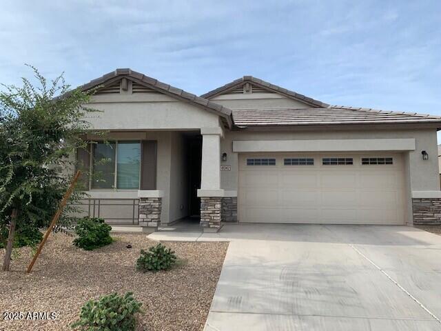 Foto principal - 41342 W Jenna Ln