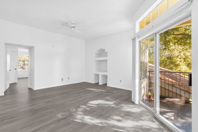 Foto del edificio - 7360 Westpointe Blvd