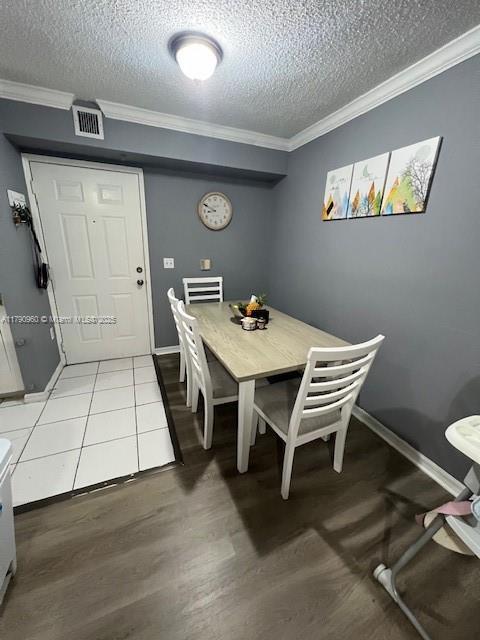 Foto del edificio - 2451 Centergate Dr
