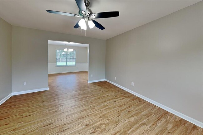 Foto del edificio - 7005 Greenfield Ln