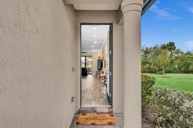 Foto del edificio - 7921 NW 82nd Ct