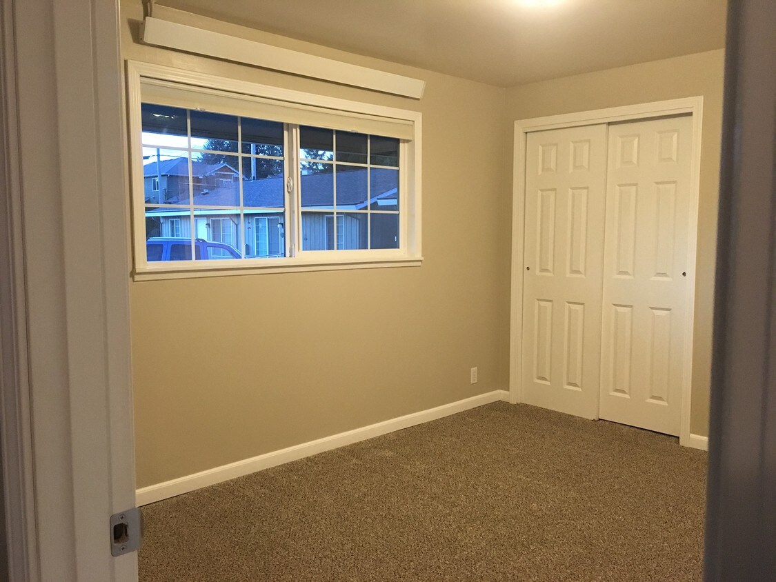819 Ford Ave Unit 6, Snohomish, WA 98290 Condo for Rent in Snohomish