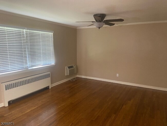 Building Photo - 22B Troy Dr