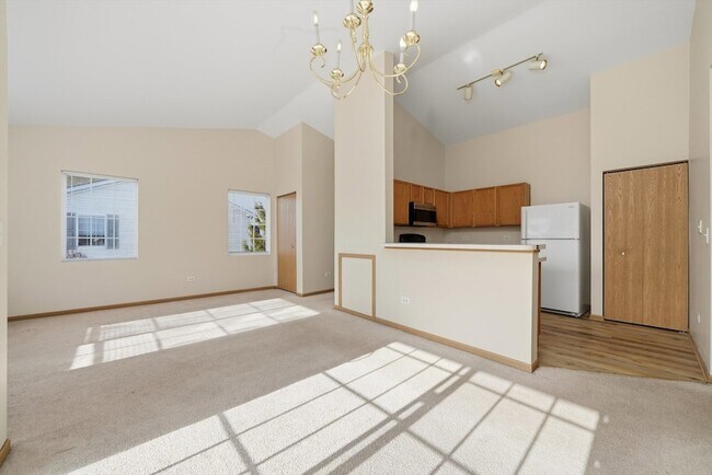 Foto del edificio - 417 Silverstone Dr