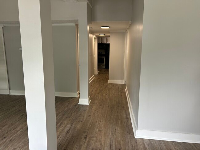 Foto del edificio - 316 N Mt Pleasant Ave