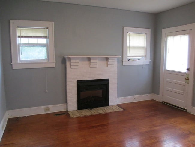 Building Photo - 405 Jackson Street, Roanoke Rapids