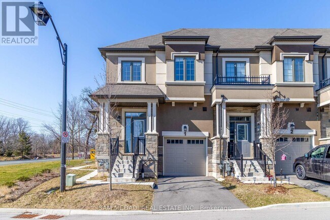 Photo du bâtiment - 515-515 Garner Rd W