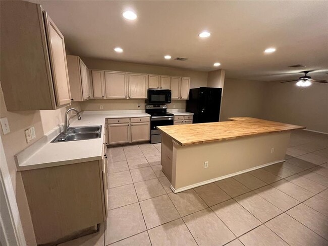 Building Photo - 4406 Cisco Valley Dr