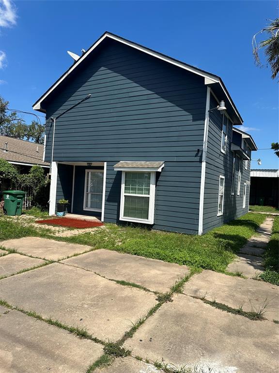 Foto principal - 1229 Evanston St