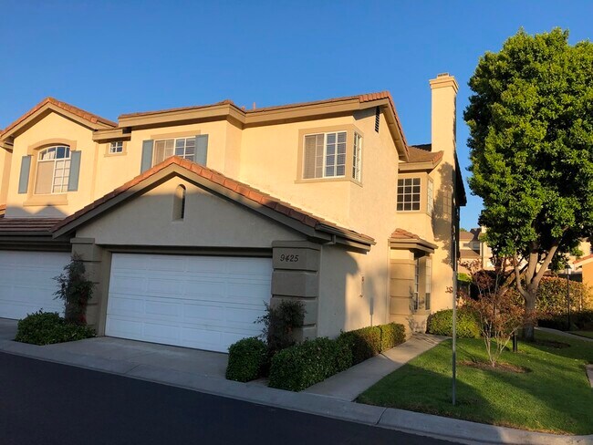 Building Photo - 9425 Questa Pointe