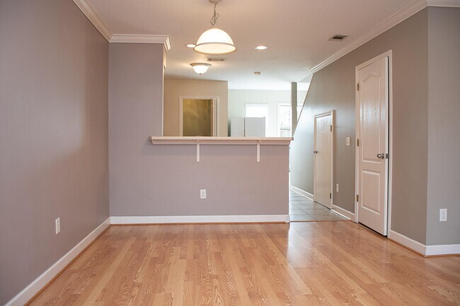 Building Photo - 1852 Shay-Lin Ct