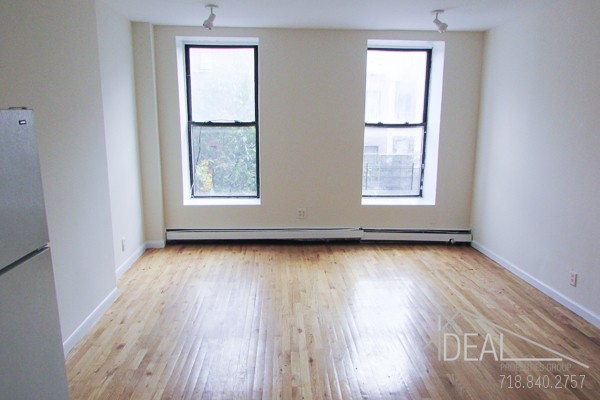 Primary Photo - 234 5th Ave