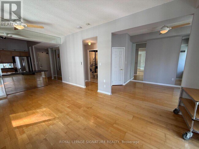 Photo du bâtiment - 188 Redpath Ave