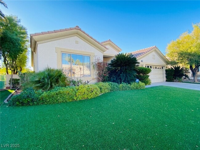 Building Photo - 231 Cliff Valley Dr