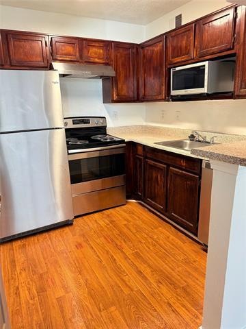 Foto del edificio - 18333 Roehampton Dr