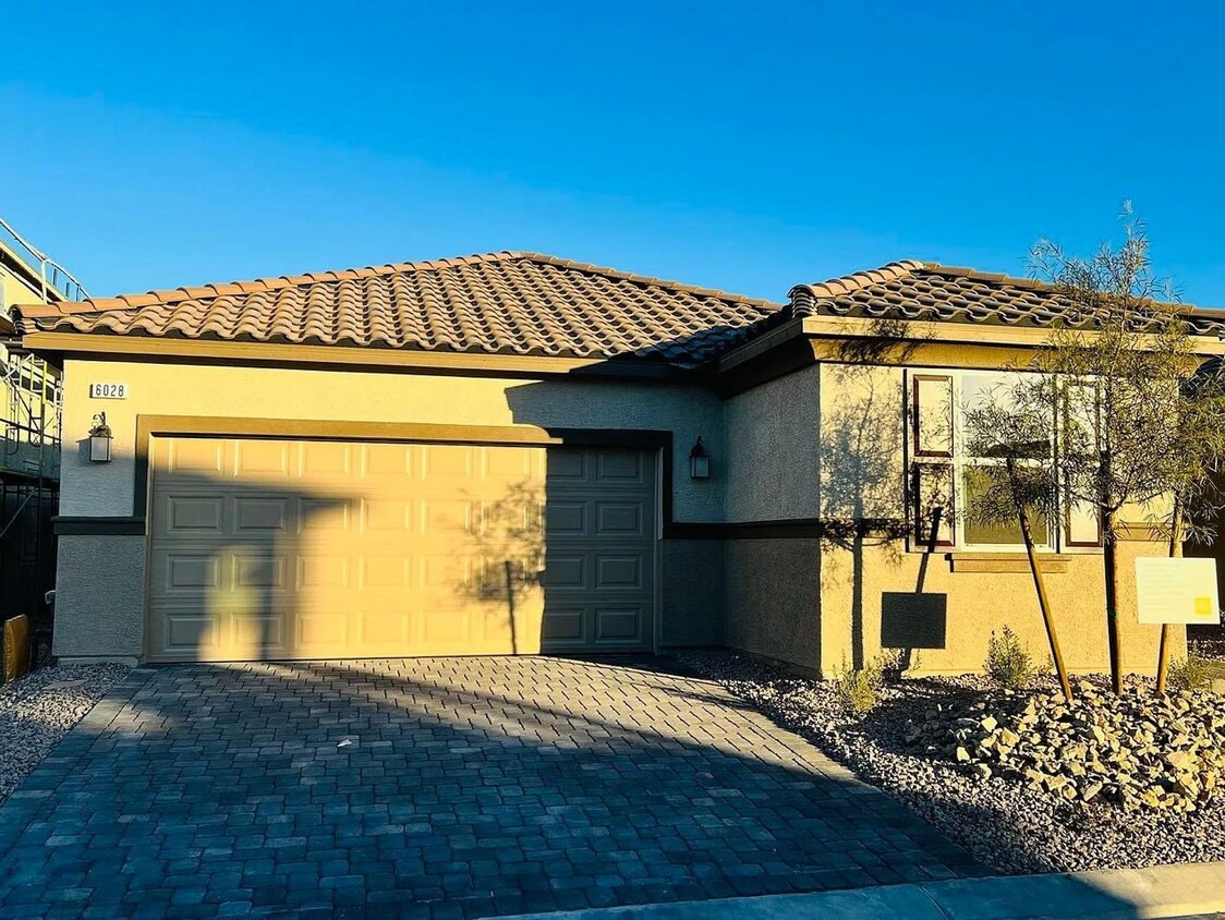 6028 Neptuno St, Las Vegas, NV 89113 House for Rent in Las Vegas, NV