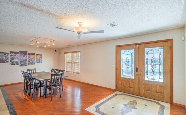 Foto del edificio - 3480 W Mesa Verde Ln