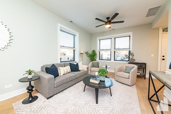 Foto del edificio - 1 bedroom in Chicago IL 60618