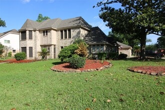 Building Photo - 7506 Pine Green Ln