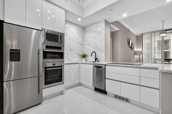Foto del edificio - 701 S Olive Ave