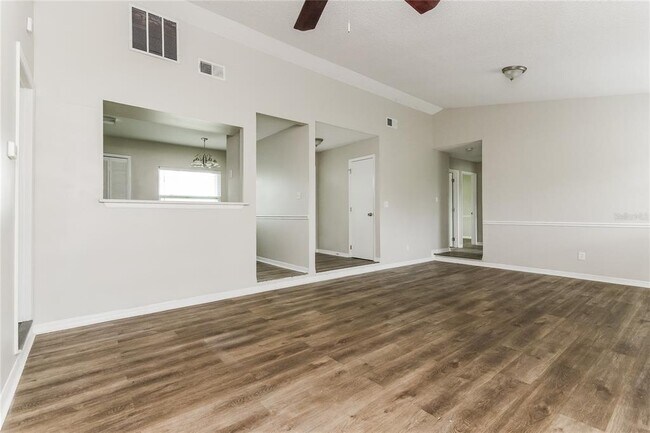Foto del edificio - 1517 Colony Ave