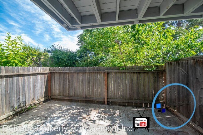 Building Photo - 2 br, 2.5 bath House - 2024 Clearview Circ...