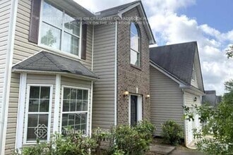 Building Photo - 110 Oak Terrace Dr