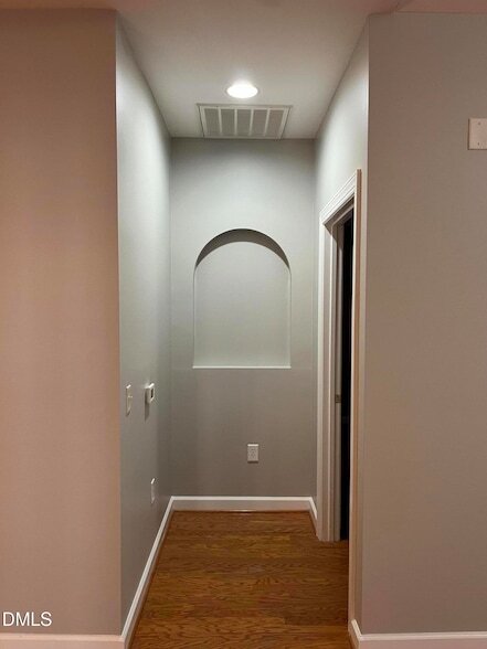 Building Photo - 1021 Thistle Briar Pl