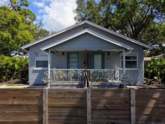 Building Photo - 857 22nd Ave N