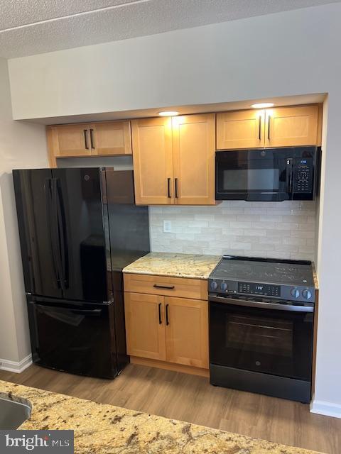 Foto del edificio - 504 Cherrington Dr