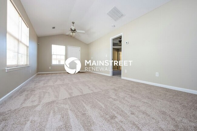 Building Photo - 4 Bedroom Pet-Friendly Home in Hampton, GA...