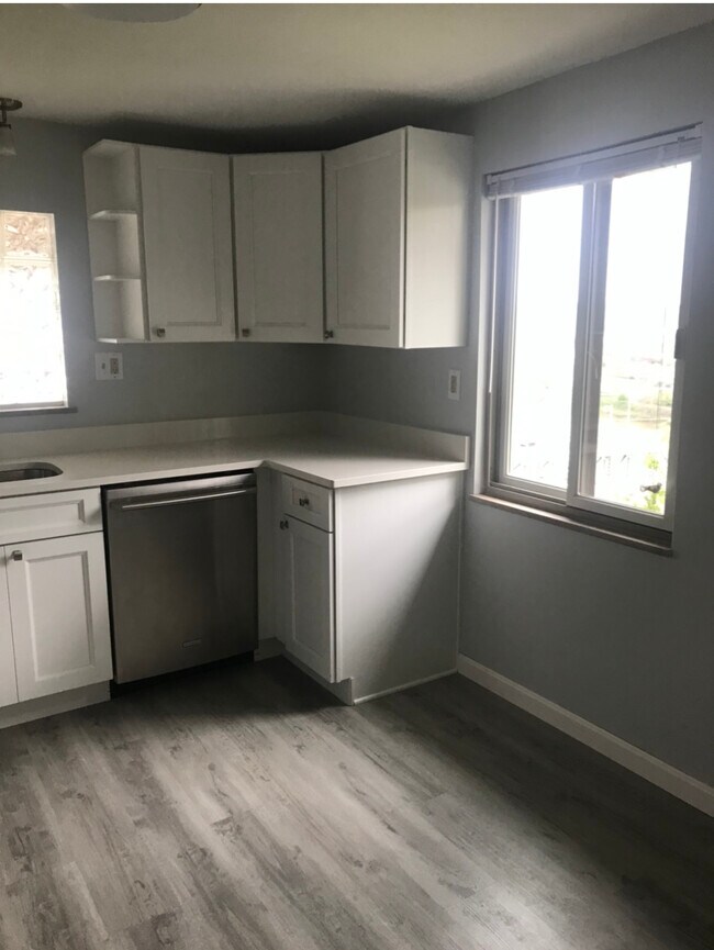 Foto del edificio - 225 Desdemona St