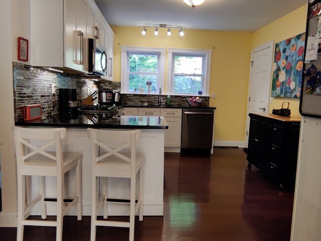 Foto del edificio - 33 Mount Vernon Ave