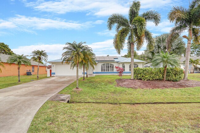 Foto del edificio - 6461 NW Friendly Cir
