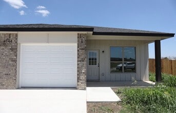Building Photo - 4144 Long Creek Lane